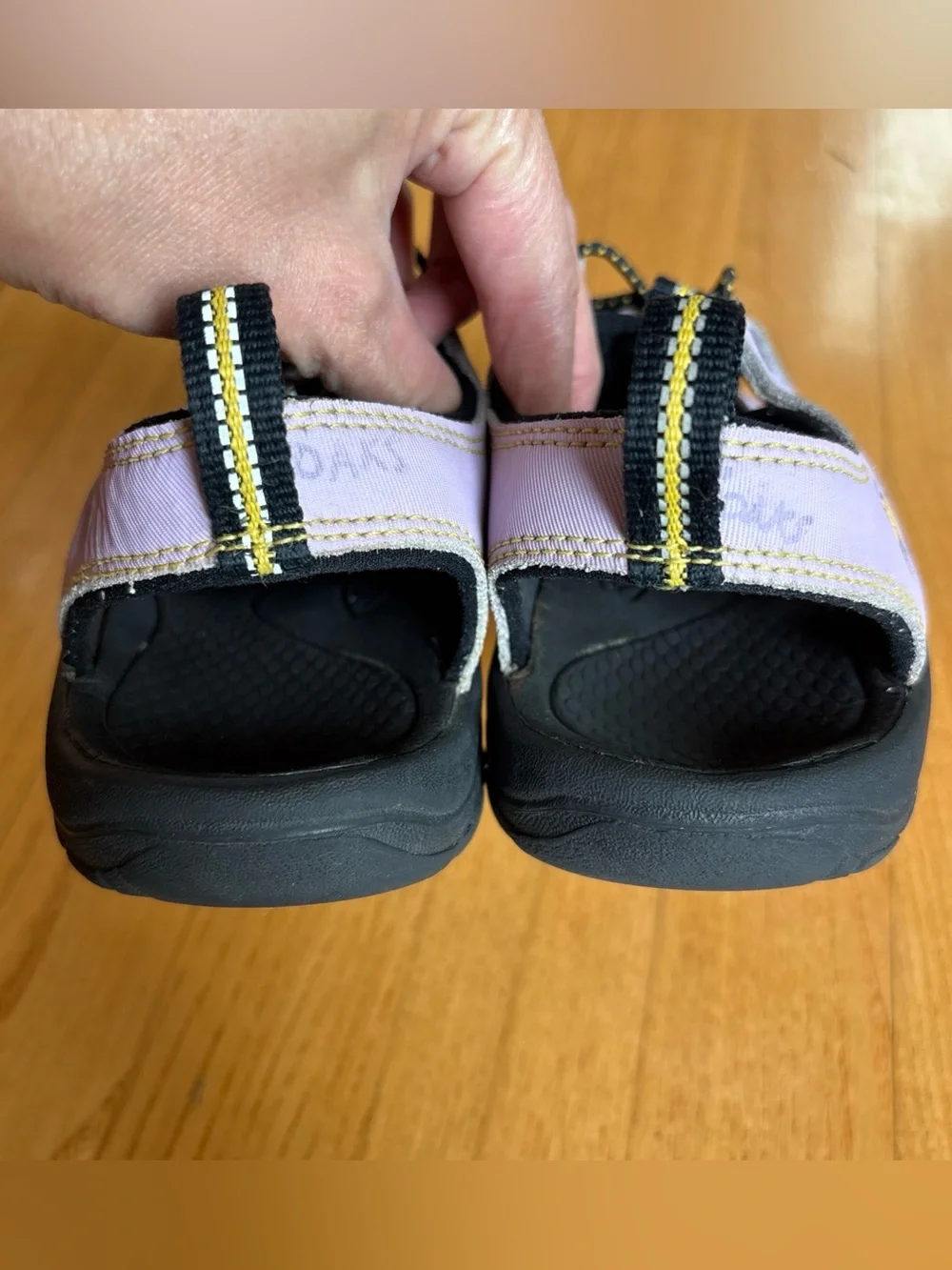 Keen Newport H2 Youth Girls Purple Sport Water Hiking Sandals Shoe Big Kids Sz 4